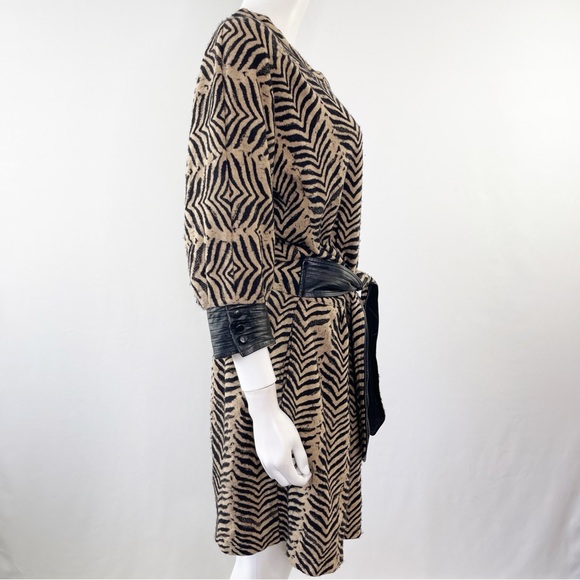 Sea New York Dress Brown Tiger Stripes 3/4 with Leather Trim and Belt Size 10 - Picture 9 of 11